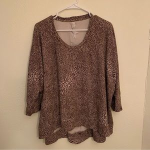 Melissa McCarthy top